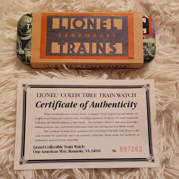 Lionel Legendary Trains Collectible Train Watch - Picture 6 of 9